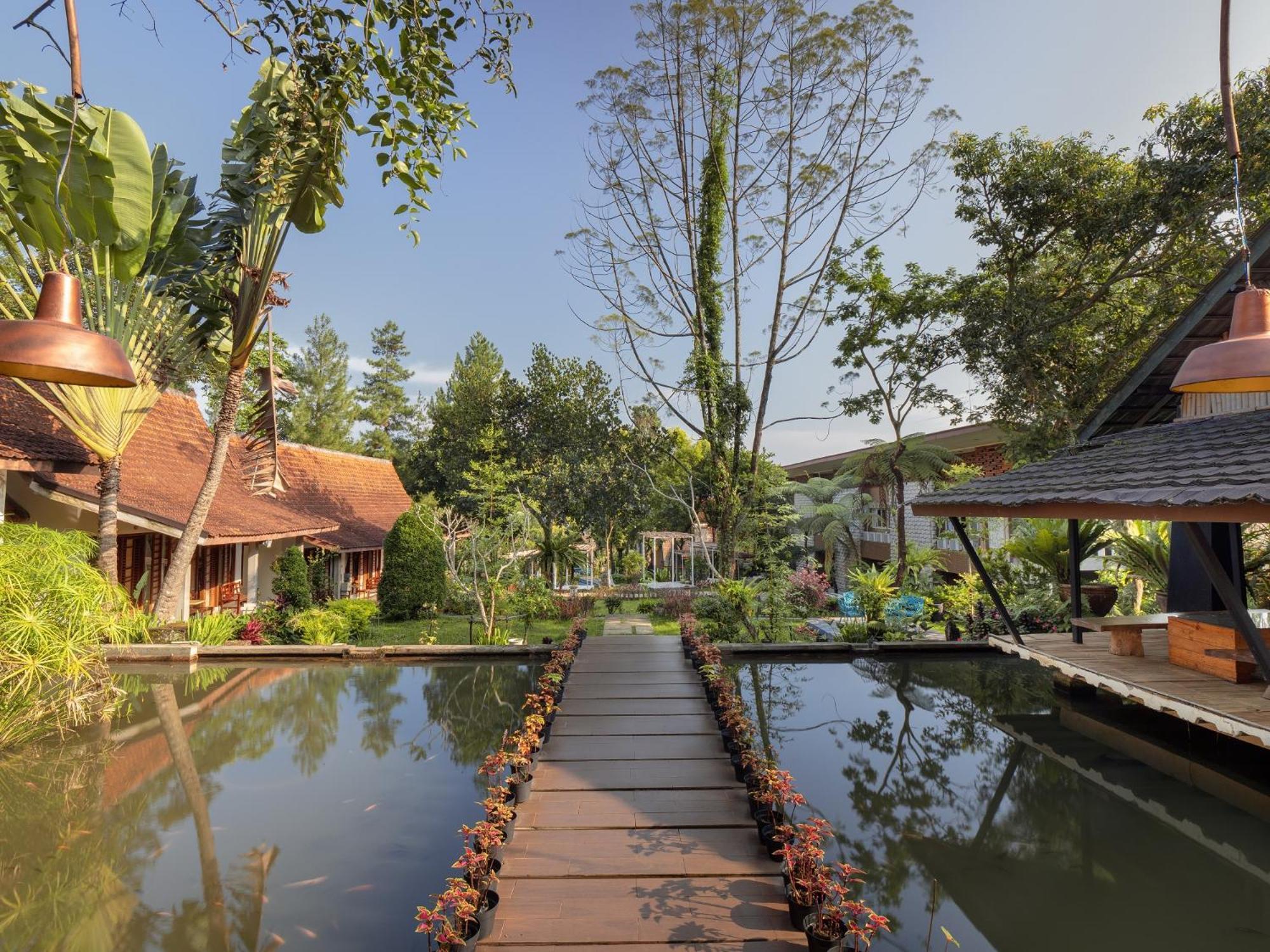 The Village Resort Bogor Exterior photo