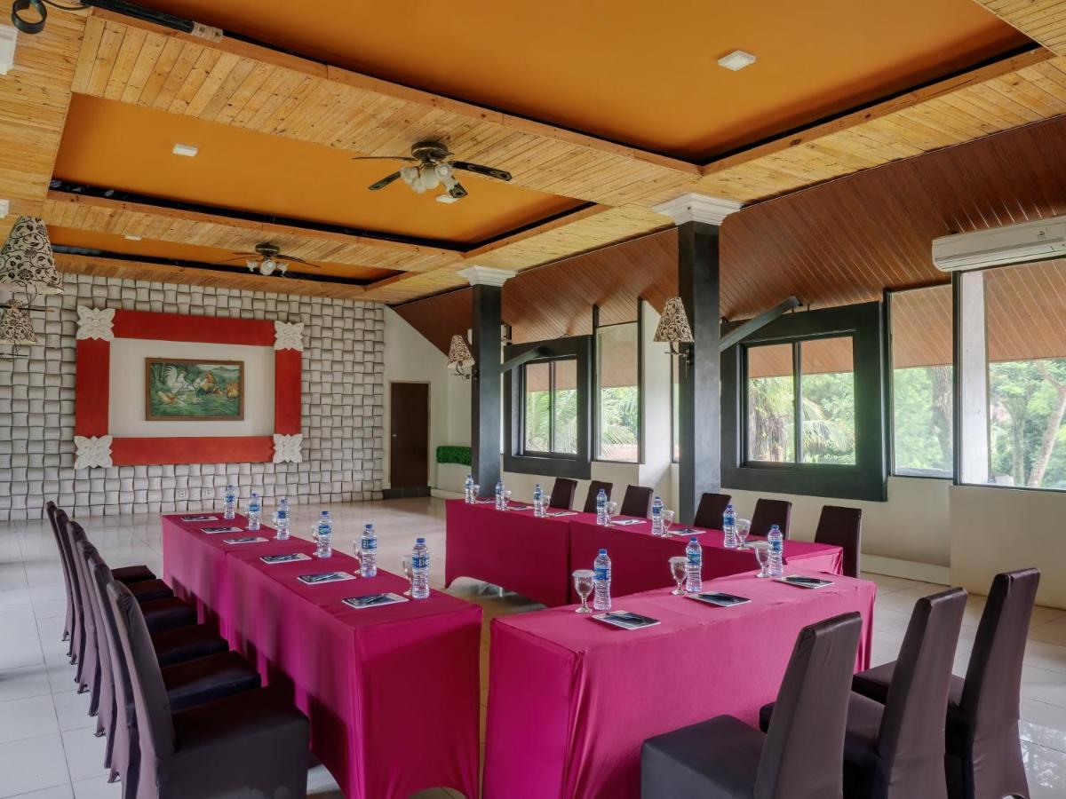 The Village Resort Bogor Exterior photo